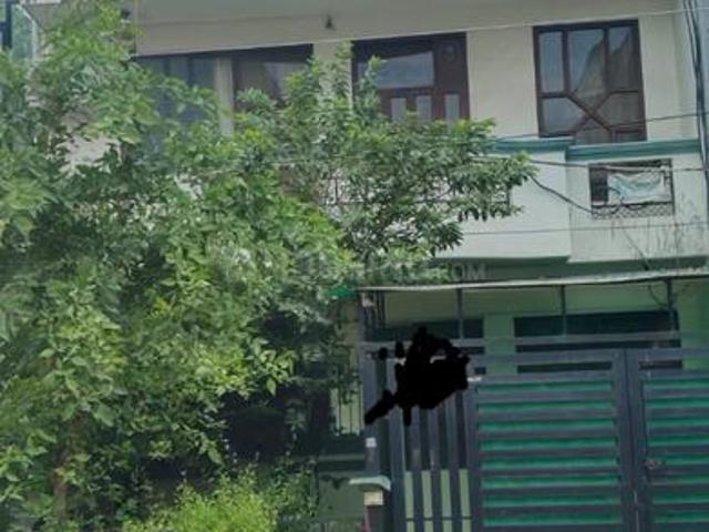 House for sale in Hariana