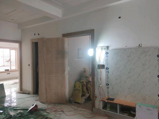 House for sale in Hariana