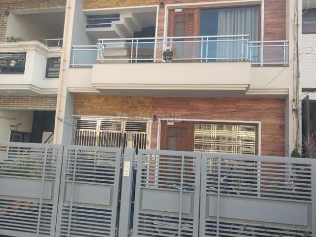House for sale in Chandigarh, Union Territory Of Chandigarh