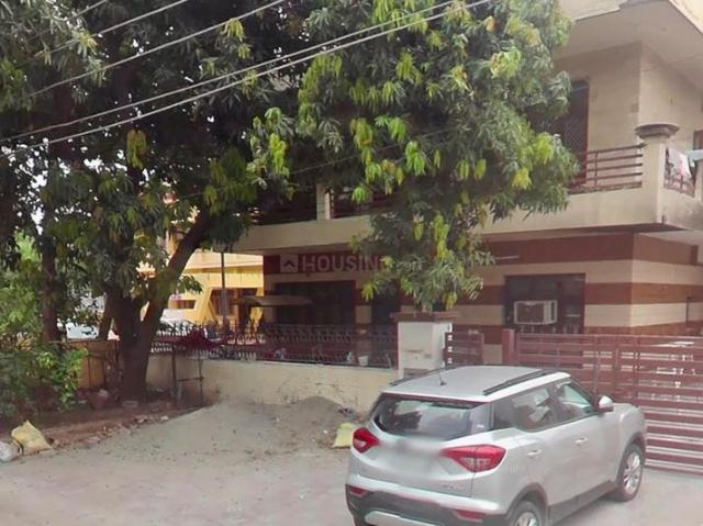 House for sale in Hariana