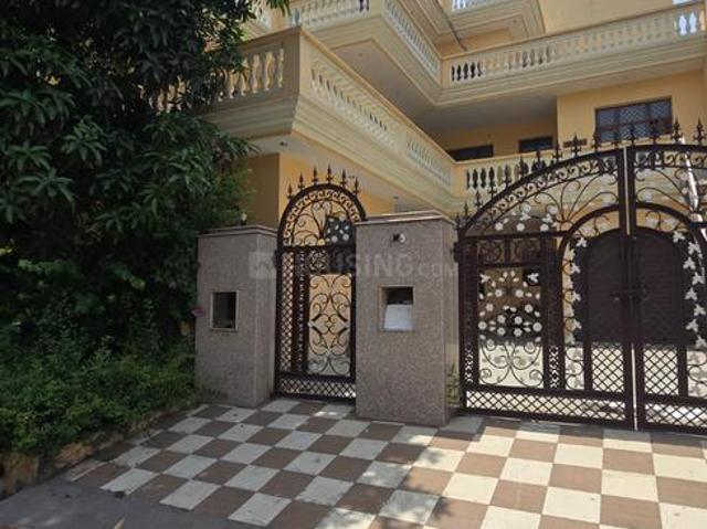 House for sale in Zirakpur, Punjab