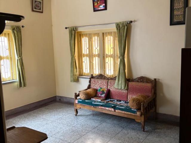 House for sale in North 24 Parganas, Baranagar