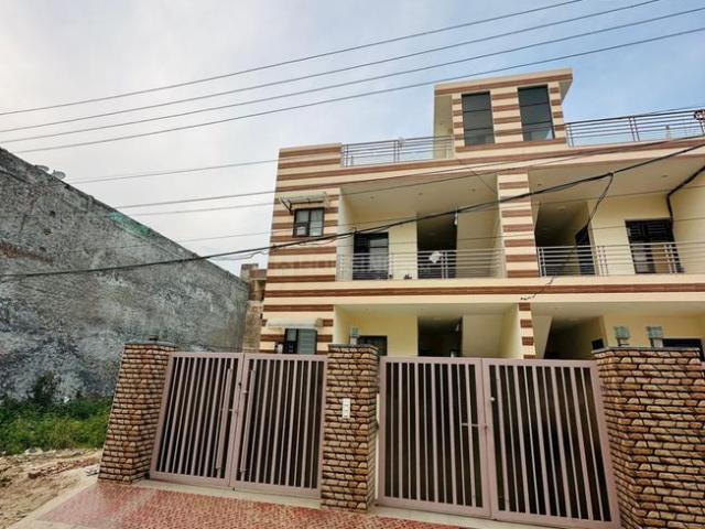 House for sale in Zirakpur, Punjab