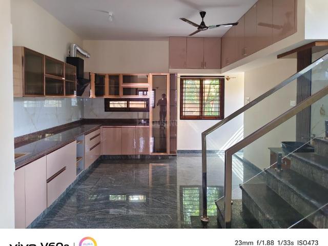 House for sale in Bangalore North, Cox Town - Bangalore