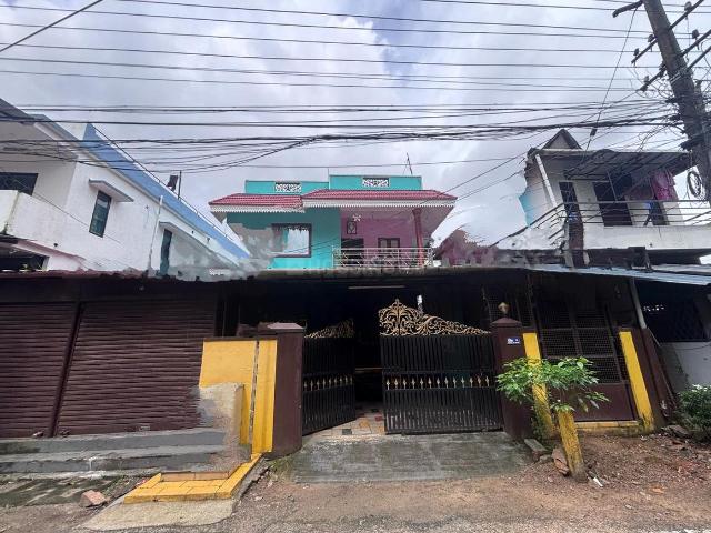 House for sale in Vyttila, Ernakulam