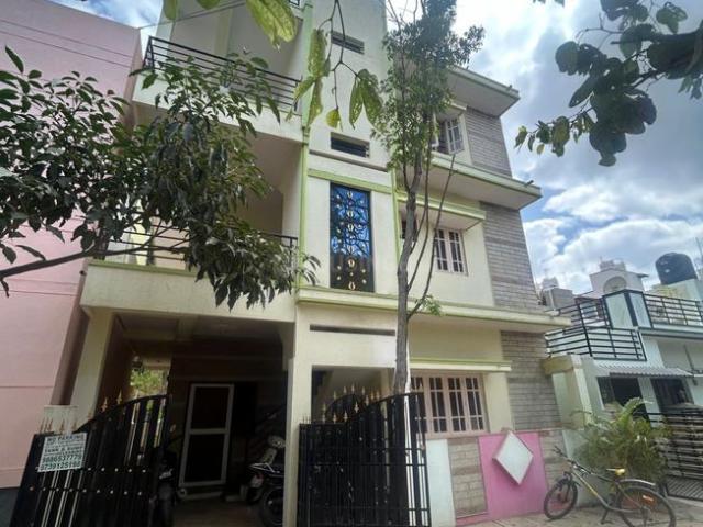 House for sale in Cox Town - Bangalore, Karnataka