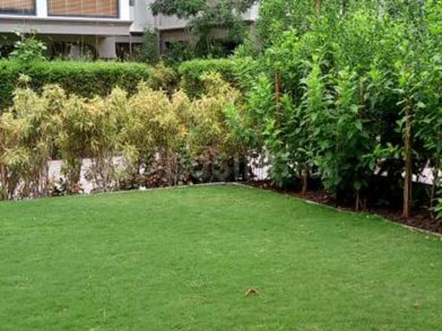 Villa for rent in Madya