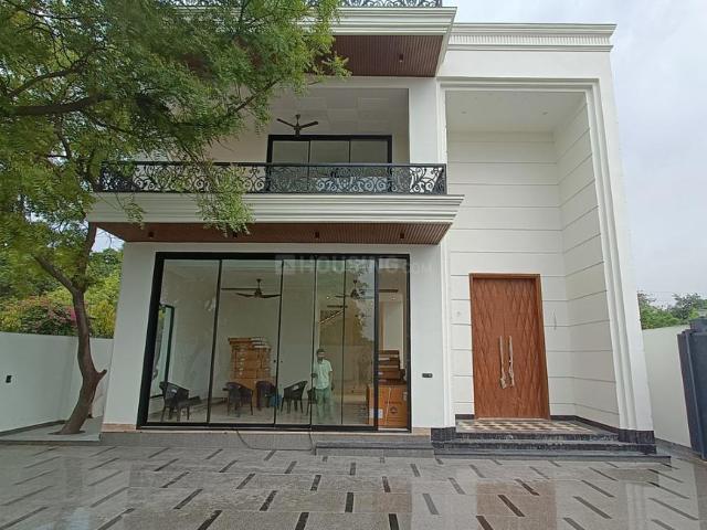 Villa for sale in Deri