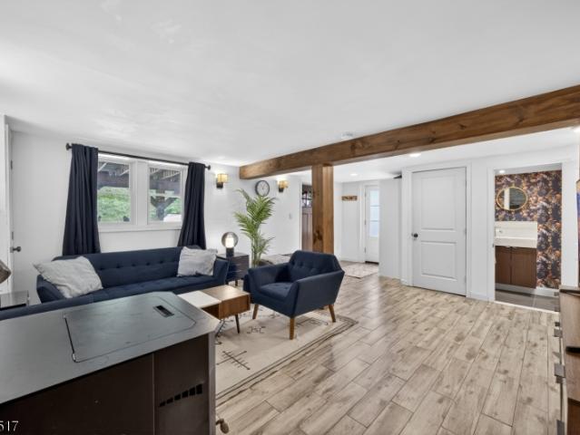 House for sale in Glenwood, New Jersey