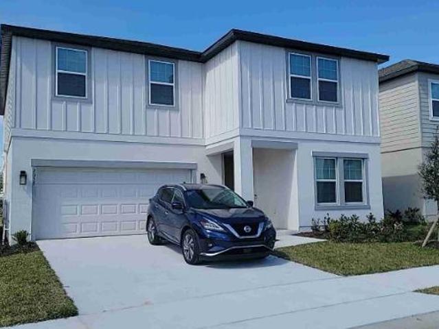 House for rent in Davenport