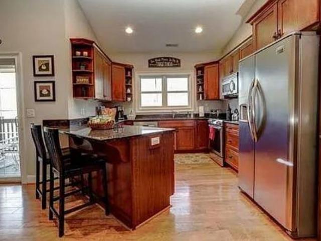 Townhouse for rent in Arden Townhouse for rent in Arden