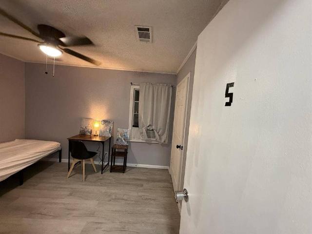 Room for rent in Arlington, South Dakota