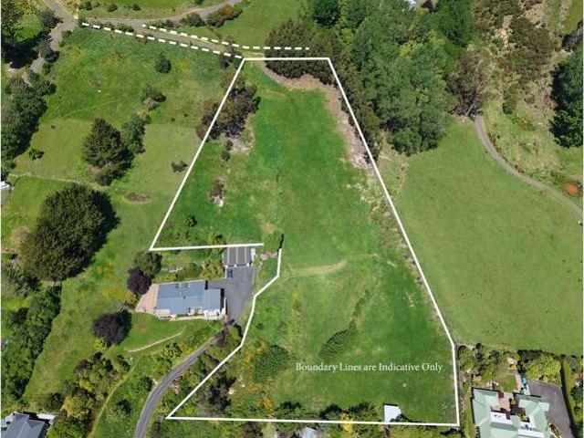 Property for sale in Otakou