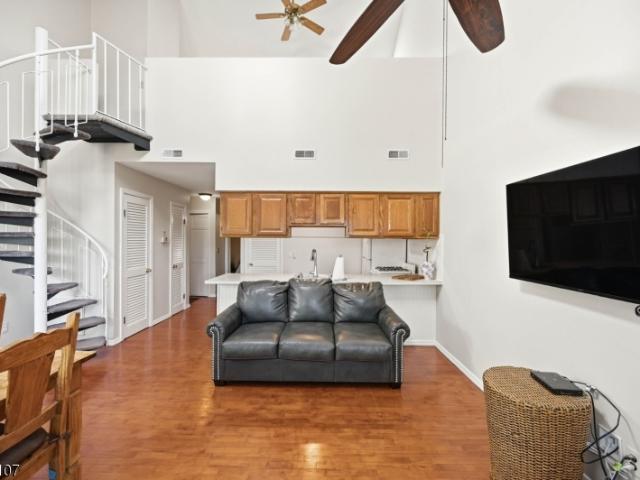 Condo for sale in Glenwood, New Jersey