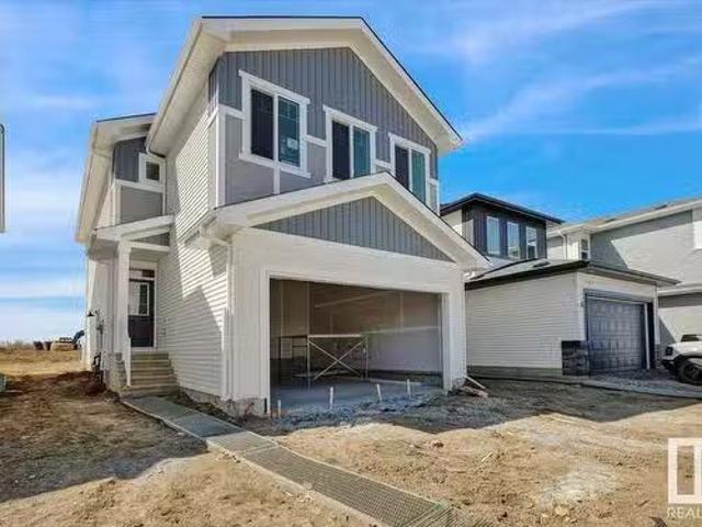House for sale in Stony Plain, Alberta
