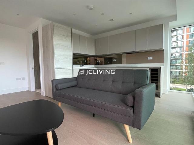 Apartment for rent in Callis Yard, Greater London