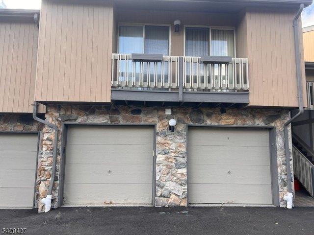 Condo for sale in West Orange, New Jersey