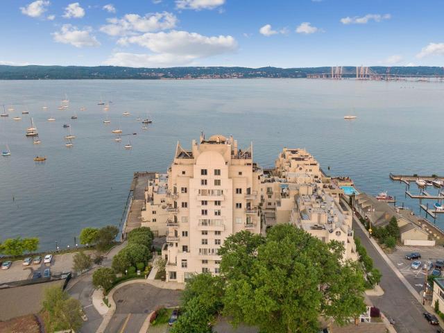 Condo for sale in Nyack
