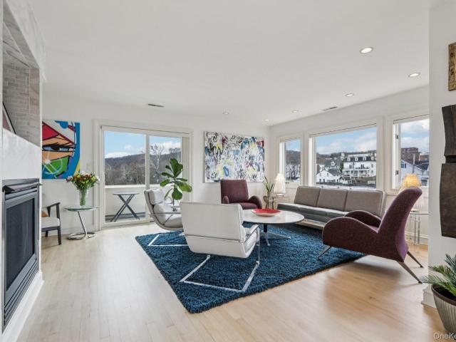 Condo for sale in Rockland, New York