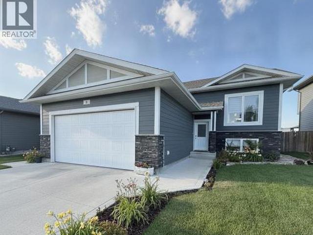 House for sale in Prince Albert, Saskatchewan