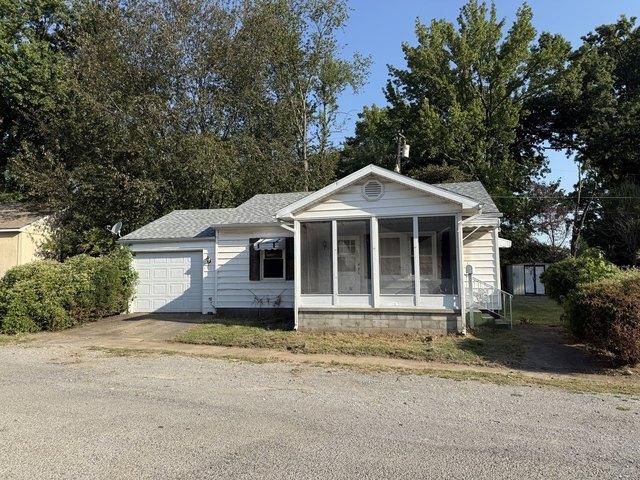 House for sale in Herrin, Williamson County
