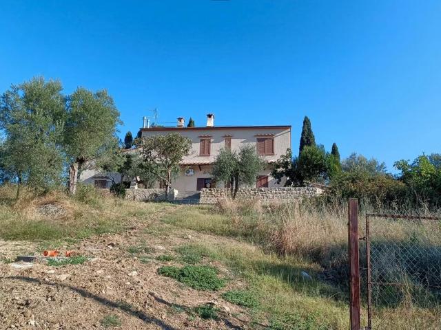 Casa in vendita a Roccastrada, Toscana