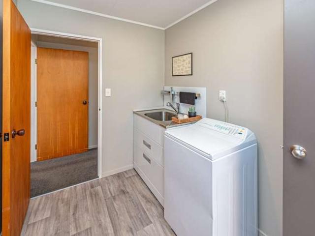 Townhouse for sale in Otakou