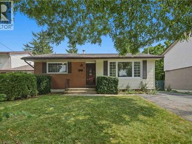 House for sale in Ancaster, Ontario