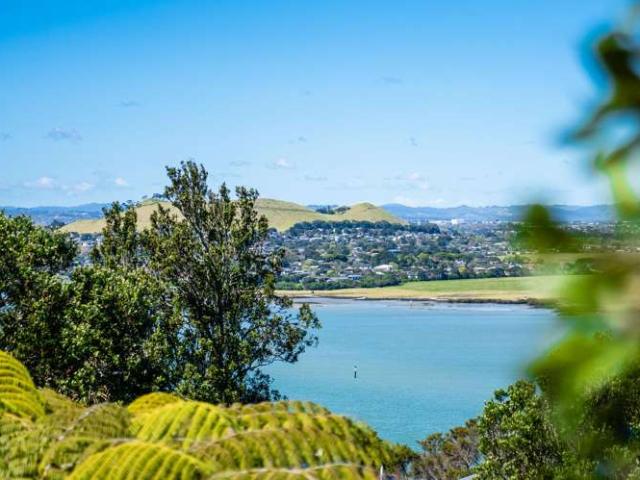 House for sale in Hillsborough, Puketāpapa