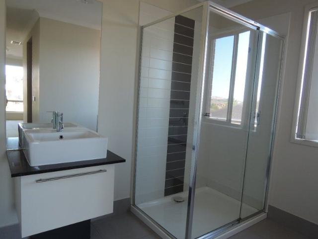 House for rent in Gisborne, Victoria