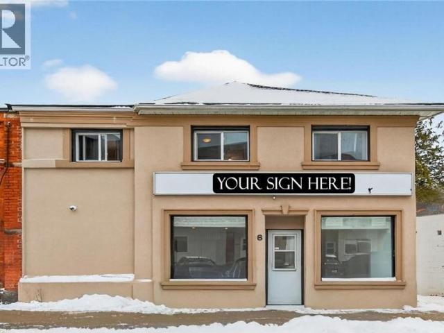 Property for sale in Cayuga, Ontario