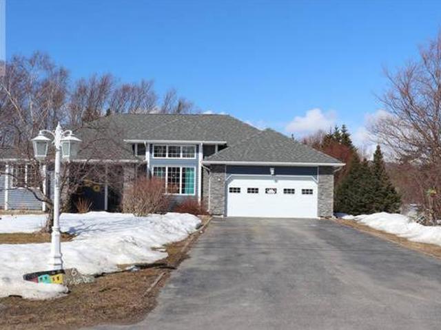House for sale in Corner Brook, Newfoundland And Labrador