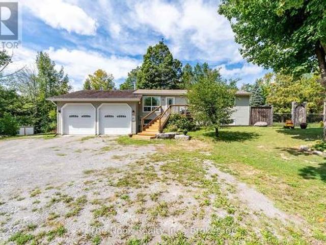 House for sale in Trent Lakes, Central Ontario
