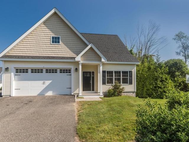 Condo for sale in New Hampshire