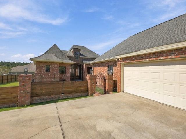 House for sale in Sumrall, Mississippi