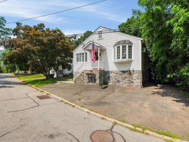 House for sale in Fort Montgomery, New York