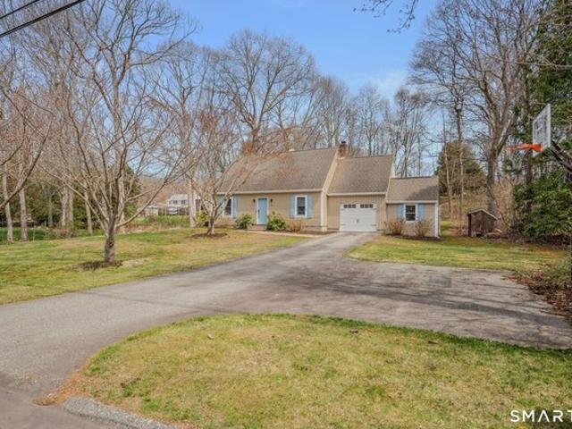 House for sale in East Lyme, Connecticut