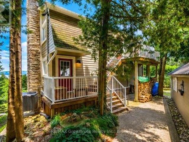 House for sale in Lions Head, Ontario