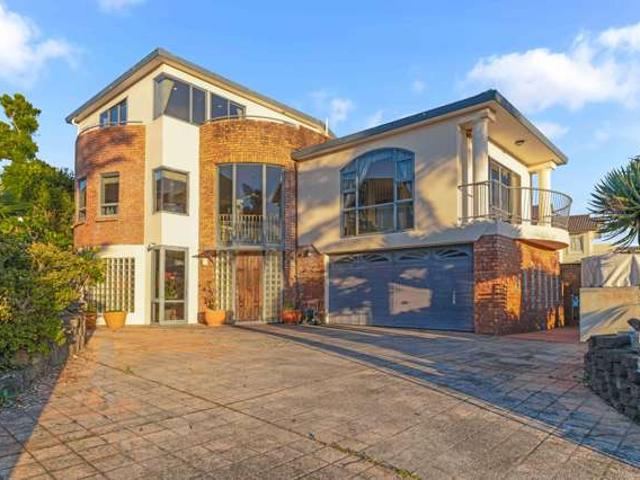 House for sale in Manurewa, Oroua County