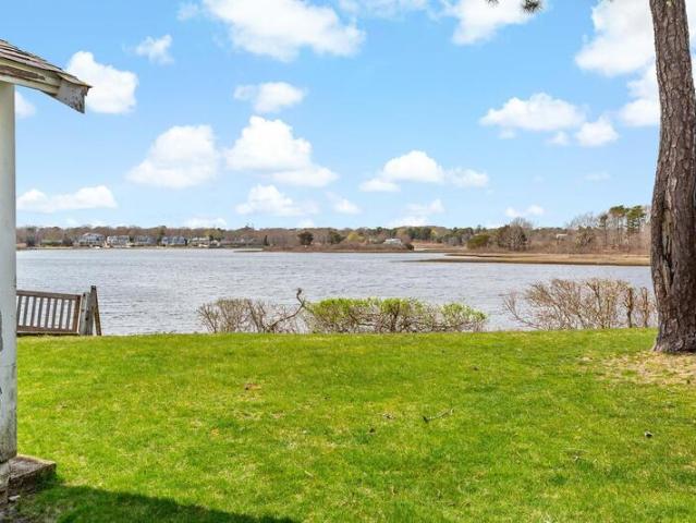 Duplex for sale in West Yarmouth