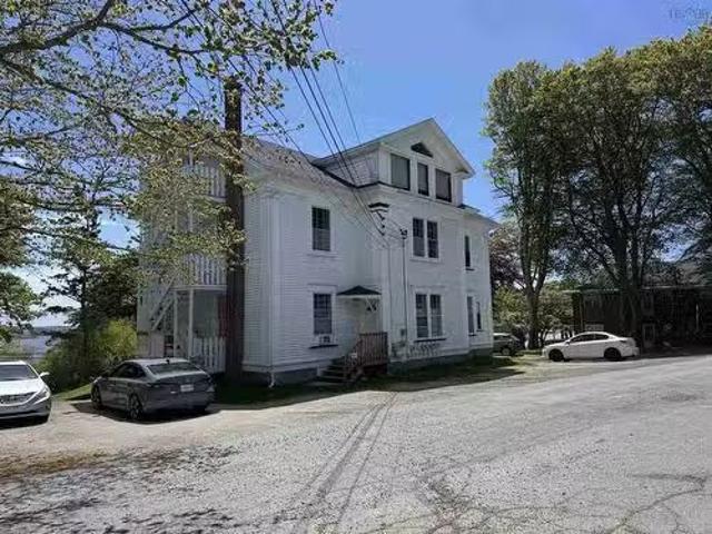 House for sale in Yarmouth, Nova Scotia
