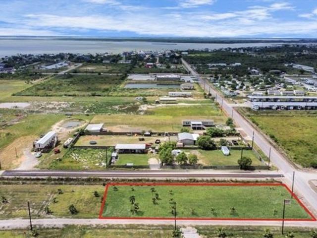 Land for sale in Dickinson, Texas