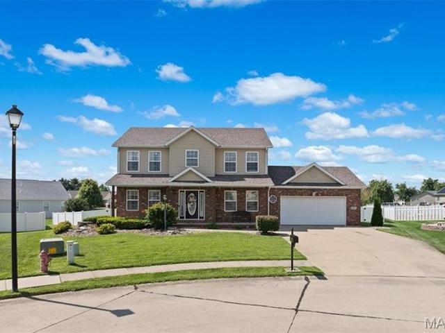 House for sale in Troy, Illinois