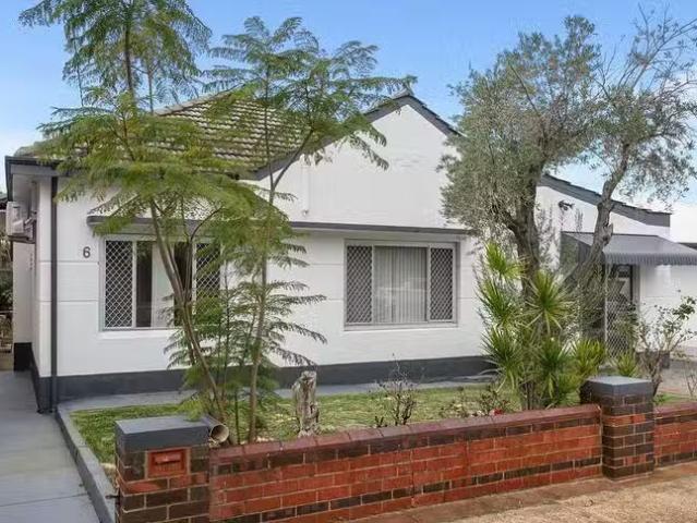 House for rent in North Perth