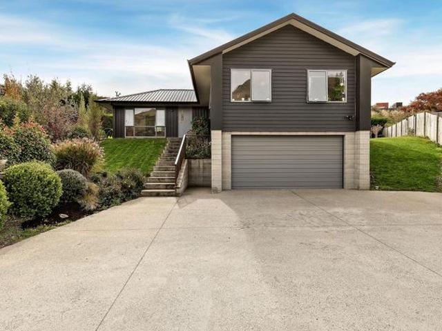 House for rent in Shotover Country, Queenstown-Lakes District