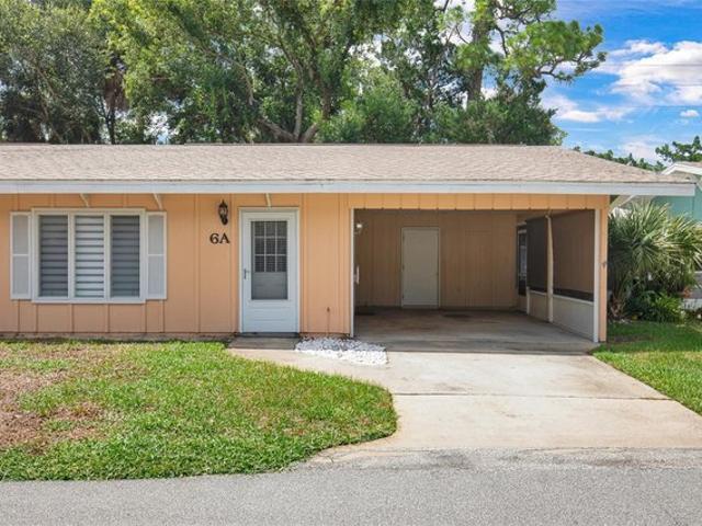 Condo for sale in New Smyrna Beach, Florida