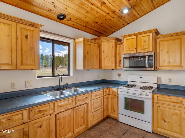 House for sale in Alpine, Arizona