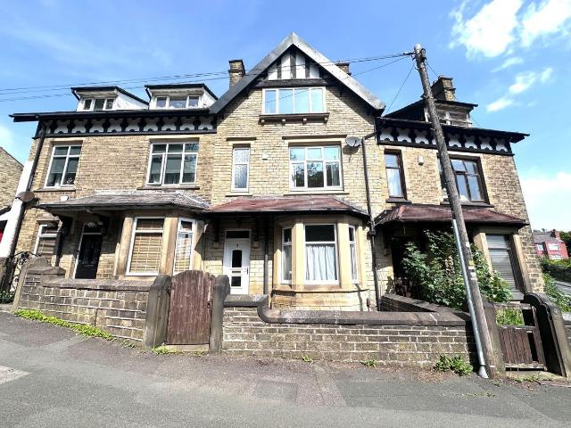 House for rent in Salendine Nook, West Yorkshire