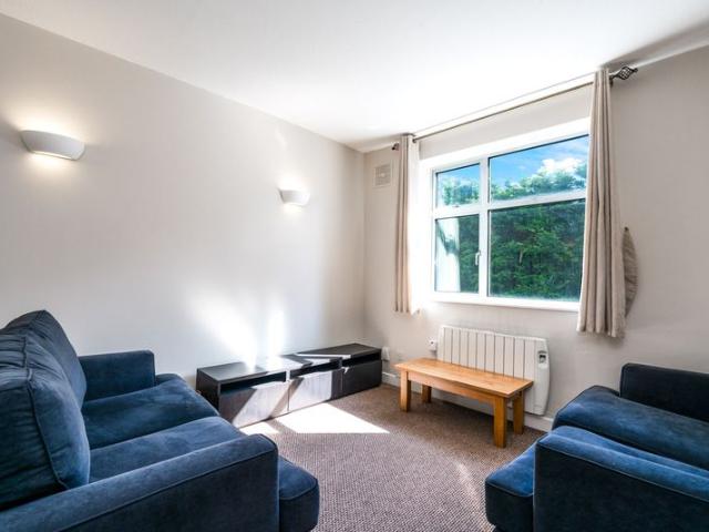 Apartment to rent in Dundrum, North Tipperary
