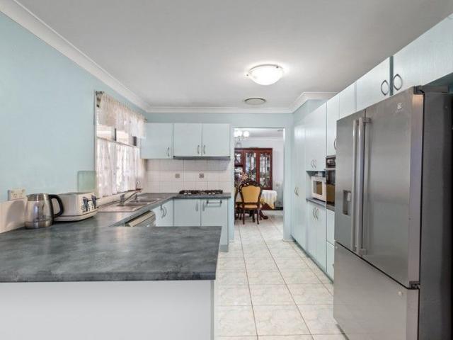 House for rent in Glenmore Park, Sydney